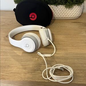 Beats Solo White Wired Headphones